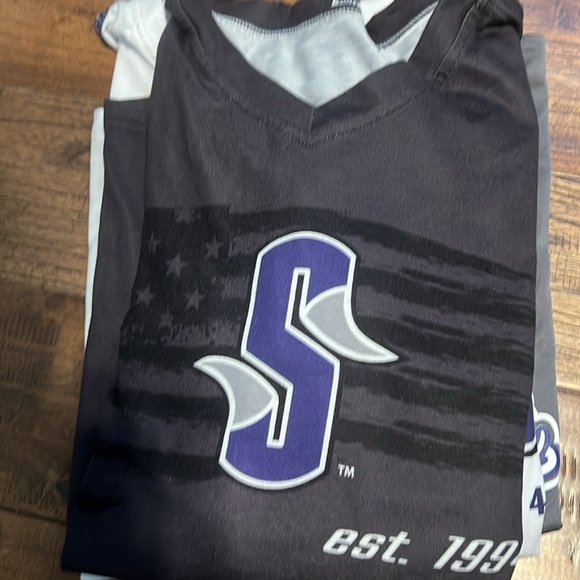 Scorpions baseball TSHIRT package - Picture 5 of 7